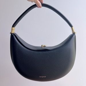 Songmont // Luna Bag // Size 10’’x9’’x3’’ // Black
